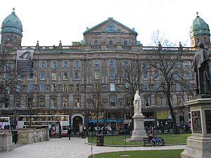 belfast_donegall_square__019.jpg
