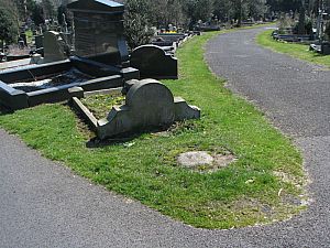 belfast_city_cremetery__021.jpg