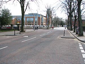 belfast_botanic_avenue__006.jpg