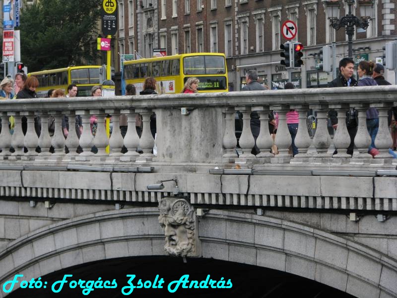 dublin_bridge_o_connell_003.JPG